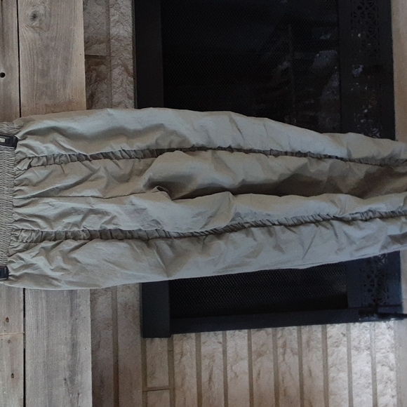 Misguided elastic waist cuffed but slouch Festival pants size 4 greenish brown - Picture 6 of 8